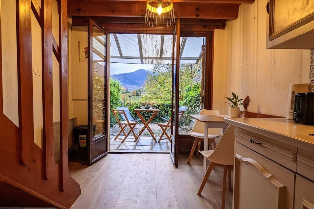 Petite Maison De Montagne 캄팡 외부 사진